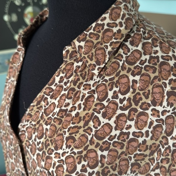 Beta Brand rare RBG Ruth Bader Ginsburg leopard print face shirt large - Picture 2 of 5
